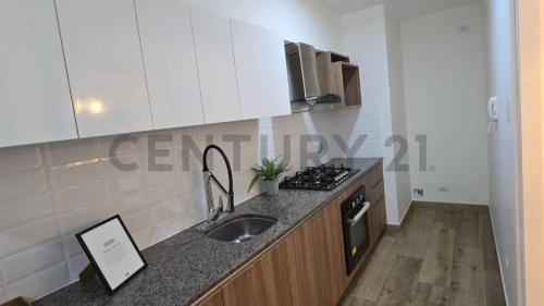 Departamento ubicado en San Isidro al mejor precio