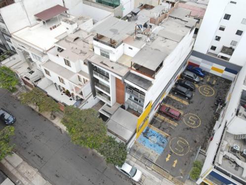 Departamento de 3 dormitorios y 3 baños ubicado en Miraflores