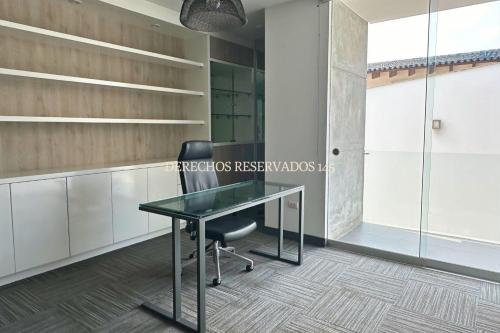 Casa en Venta ubicado en La Molina Vieja