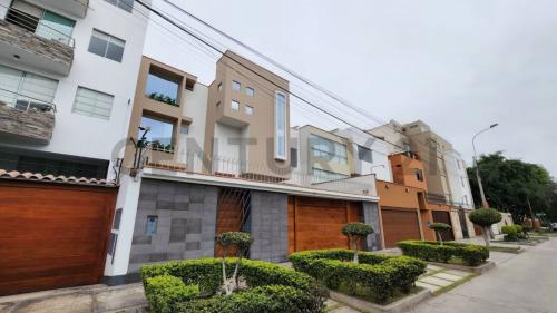 Casa ubicado en Santiago De Surco al mejor precio