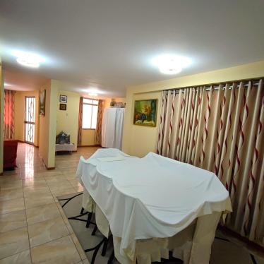 Lindo Casa en Venta en San Juan De Lurigancho