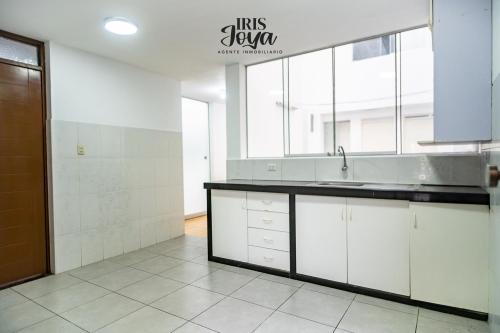 Departamento de 2 dormitorios ubicado en Santiago De Surco