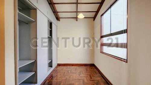 Bajo precio Departamento en Venta en Santiago De Surco