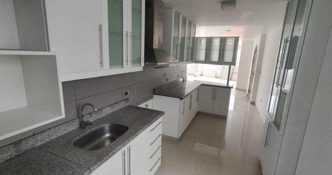 Departamento en Venta ubicado en Santiago De Surco a $259,000