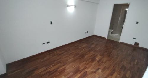 Departamento en Venta de 4 dormitorios ubicado en Santiago De Surco