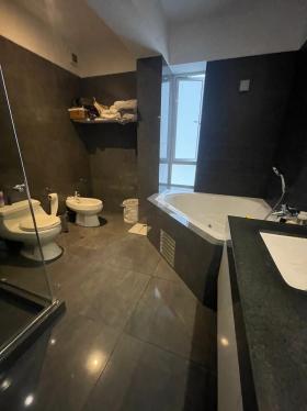 Departamento en Venta de 4 dormitorios ubicado en Santiago De Surco