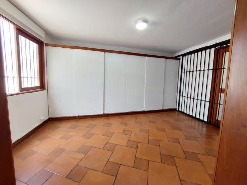 Lindo Casa en Venta en Santiago De Surco