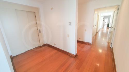 Departamento en Venta de 4 dormitorios ubicado en Santiago De Surco