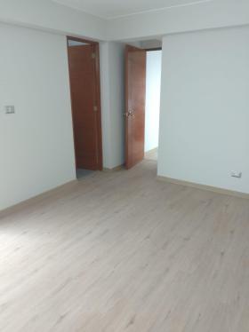 Departamento en Venta de 2 dormitorios ubicado en Santiago De Surco