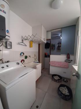 Departamento de 3 dormitorios ubicado en Santiago De Surco