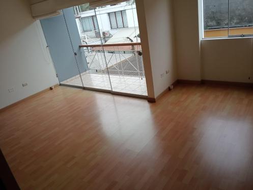 Departamento de 3 dormitorios y 2 baños ubicado en Miraflores