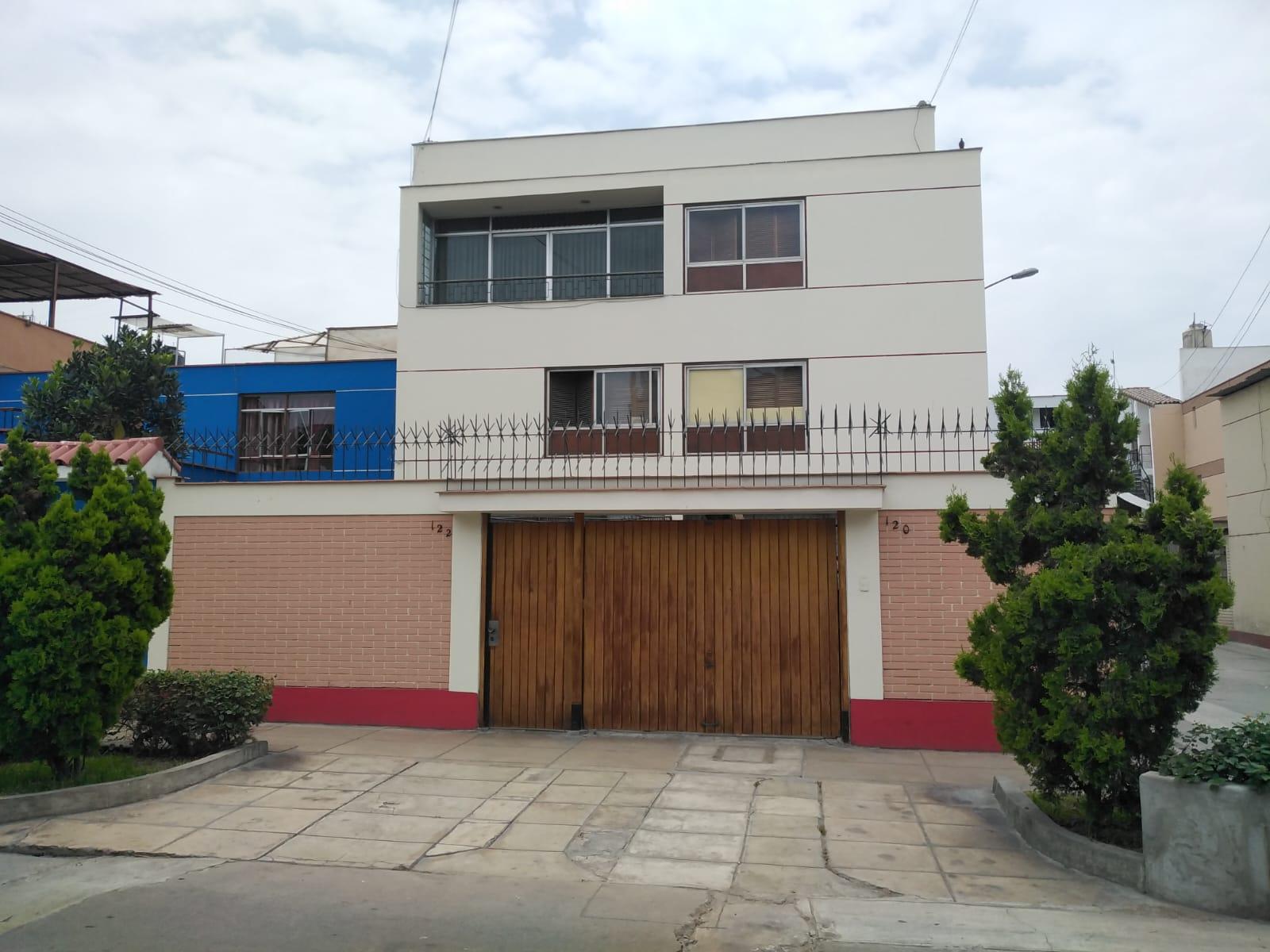 Casa en Venta ubicado en Surquillo a $325,000