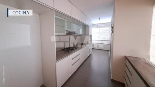 Departamento de 3 dormitorios y 3 baños ubicado en Santiago De Surco