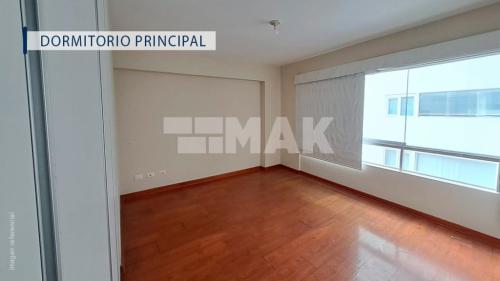 Departamento de 3 dormitorios ubicado en Santiago De Surco