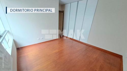 Departamento en Venta de 3 dormitorios ubicado en Santiago De Surco