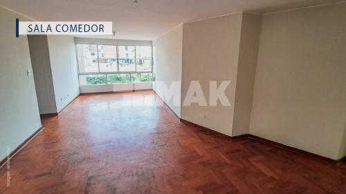 Departamento en Venta de 3 dormitorios ubicado en Lince