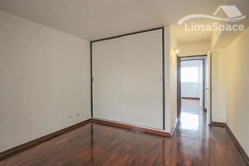 Departamento en Alquiler ubicado en Calle Bajada Balta