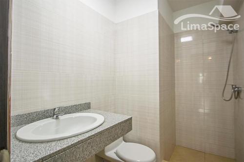 Departamento de 2 dormitorios y 2 baños ubicado en Miraflores