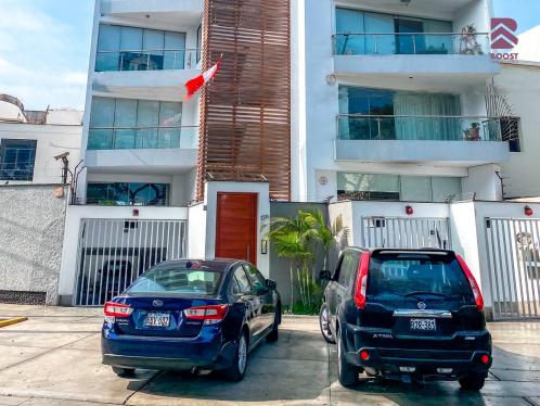 Departamento de 3 dormitorios y 3 baños ubicado en Magdalena Del Mar