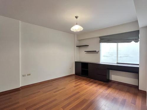 Departamento en Venta de 3 dormitorios ubicado en Santiago De Surco