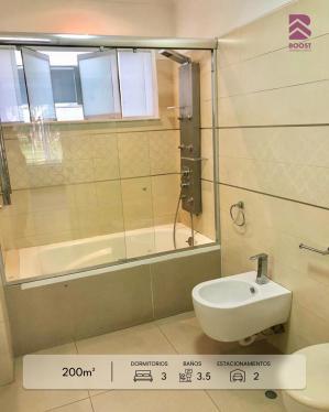 Departamento en Venta de 3 dormitorios ubicado en Santiago De Surco