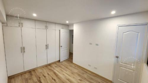 Departamento en Venta ubicado en Cerca A Av. Velasco Astete