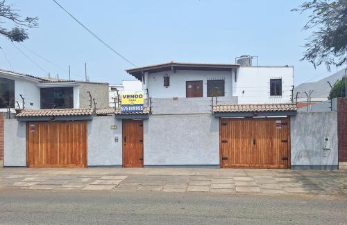 Casa en Venta ubicado en La Molina a $580,000