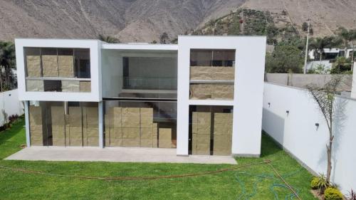 Casa en Venta ubicado en La Molina a $890,000