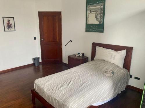 Bajo precio Casa en Venta en Santiago De Surco