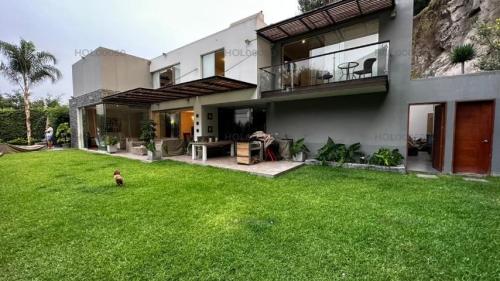 Casa en Venta ubicado en La Molina a $900,000