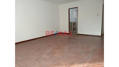 Departamento en Alquiler ubicado en San Martin De Porres a $397