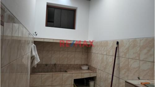 Casa de 3 dormitorios y 2 baños ubicado en Los Olivos