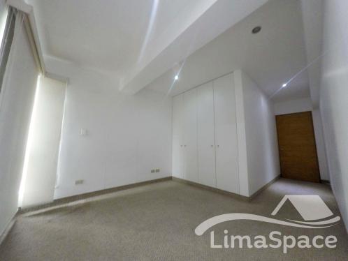 Departamento de 3 dormitorios y 2 baños ubicado en San Isidro