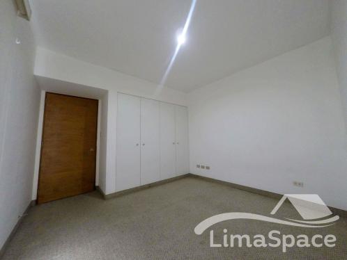 Departamento en Alquiler de 3 dormitorios ubicado en San Isidro