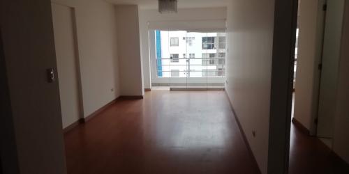 Departamento de 3 dormitorios y 2 baños ubicado en Surquillo