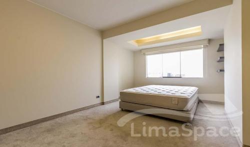 Departamento en Venta de 3 dormitorios ubicado en Miraflores