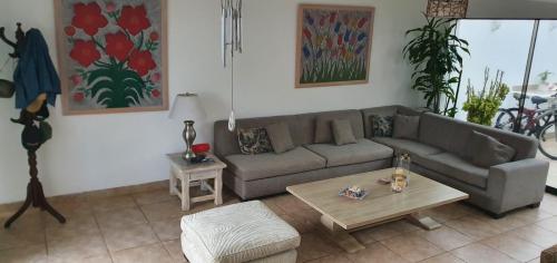 Casa de Playa en Alquiler ubicado en San Antonio a $5,500