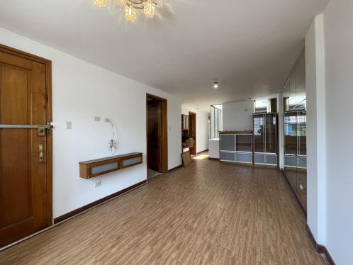 Departamento de 3 dormitorios y 3 baños ubicado en La Molina