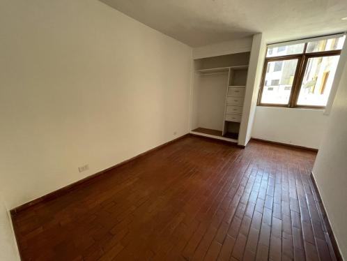 Departamento de 2 dormitorios ubicado en Santiago De Surco