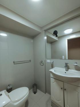 Departamento de 3 dormitorios y 2 baños ubicado en Surquillo