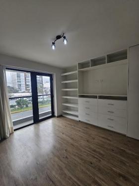 Departamento de 2 dormitorios ubicado en Santiago De Surco