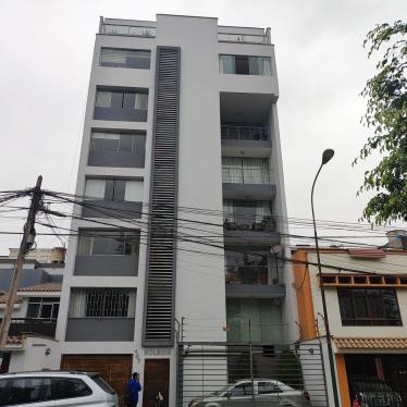 Departamento ubicado en Surquillo al mejor precio