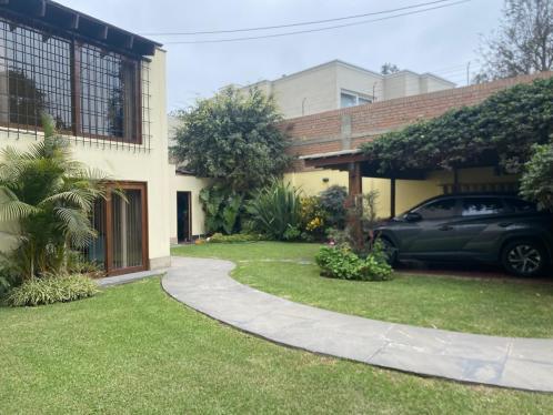 Casa en Venta ubicado en Santiago De Surco a $875,000