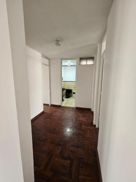 Departamento de 2 dormitorios ubicado en Santiago De Surco