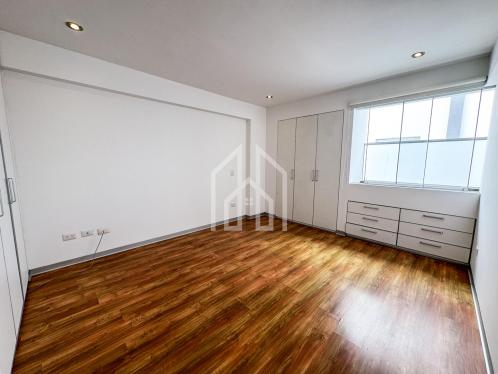 Departamento de 3 dormitorios y 2 baños ubicado en Miraflores