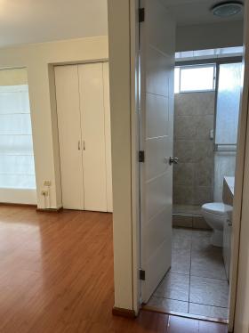 Departamento de 2 dormitorios y 3 baños ubicado en Miraflores