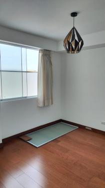 Departamento de 3 dormitorios y 2 baños ubicado en Santiago De Surco