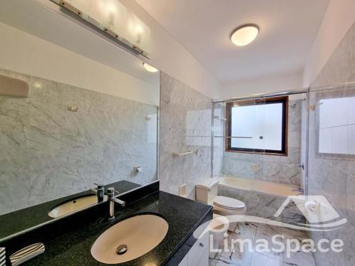 Departamento de 3 dormitorios y 2 baños ubicado en San Isidro