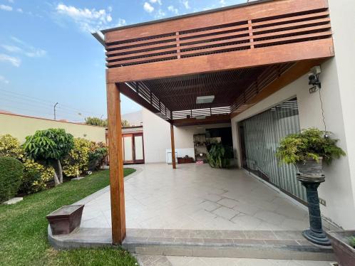 Casa de 3 dormitorios y 3 baños ubicado en La Molina