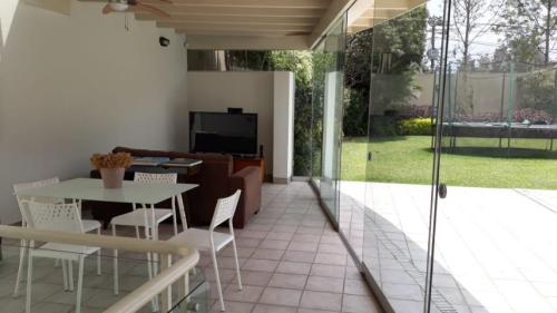 Casa en Venta ubicado en Calle Las Tortolas Urb. La Pradera